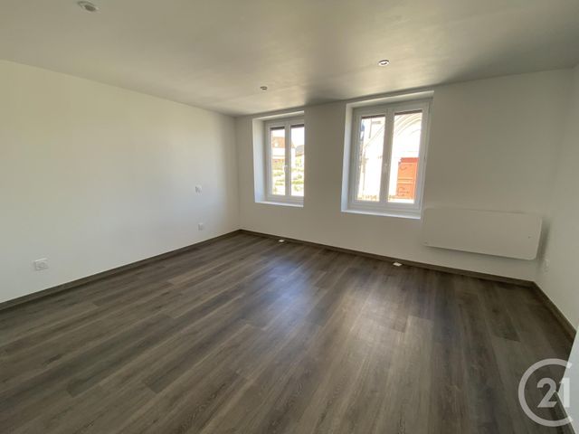 Maison &agrave; vendre - 4 pi&egrave;ces - 80 m2 - Sens Beaujeu - 18 - CENTRE