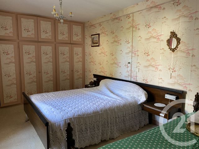 Maison &agrave; vendre - 4 pi&egrave;ces - 105 m2 - Sury En Vaux - 18 - CENTRE