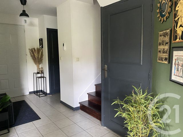 Maison &agrave; vendre - 4 pi&egrave;ces - 90 m2 - Sury En Vaux - 18 - CENTRE