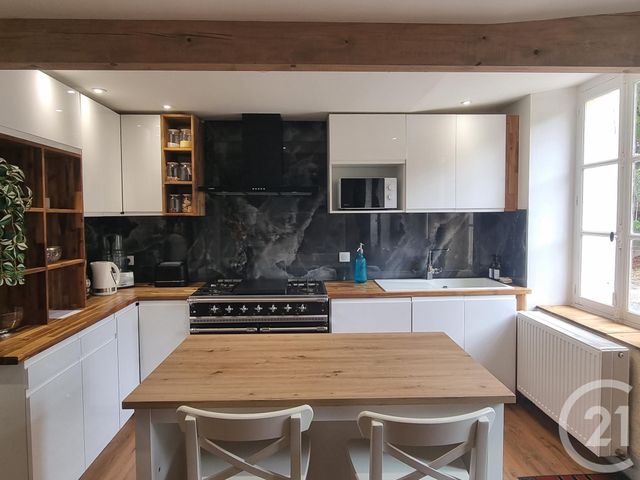 Maison &agrave; vendre - 6 pi&egrave;ces - 150 m2 - Sury En Vaux - 18 - CENTRE