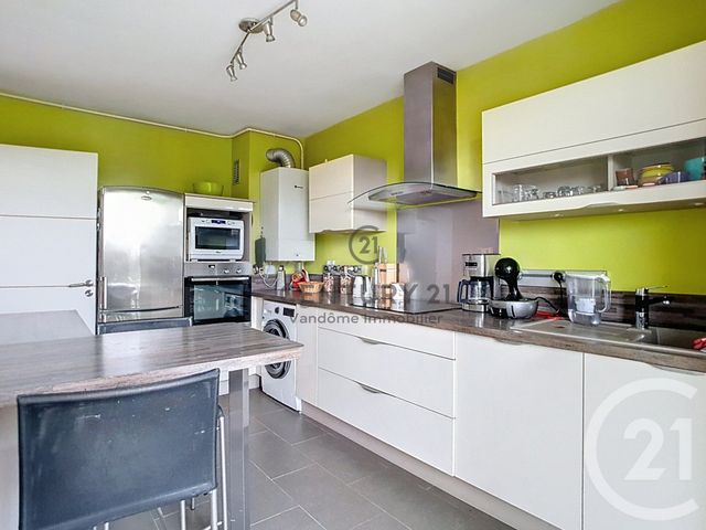 Appartement F2 &agrave; vendre - 2 pi&egrave;ces - 68,58 m2 - Crepy En Valois - 60 - PICARDIE