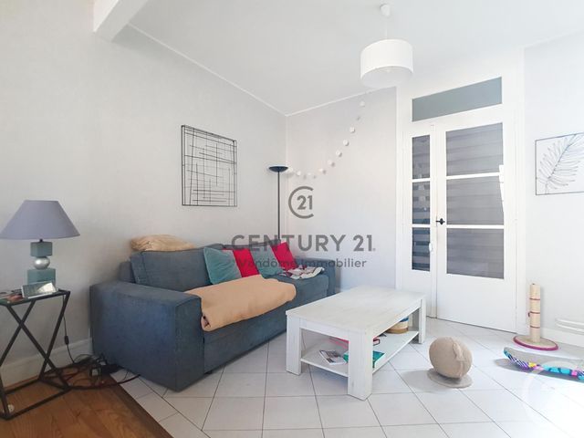 Immeuble &agrave; vendre - 134 m2 - Crepy En Valois - 60 - PICARDIE