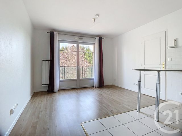 Appartement F2 à vendre - 2 pièces - 36,44 m2 - Crepy En Valois - 60 - PICARDIE