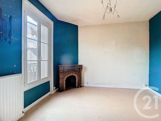 Maison &agrave; vendre - 4 pi&egrave;ces - 77 m2 - Crepy En Valois - 60 - PICARDIE