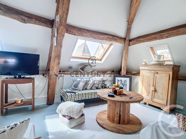 Appartement F2 à vendre - 3 pièces - 74,51 m2 - Crepy En Valois - 60 - PICARDIE