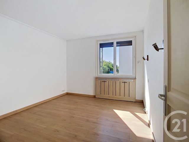 Appartement F3 &agrave; vendre - 3 pi&egrave;ces - 52,17 m2 - Crepy En Valois - 60 - PICARDIE