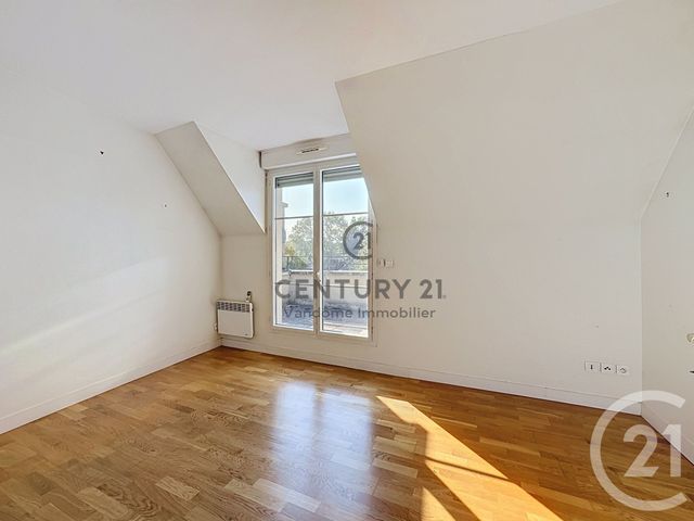 Appartement F3 &agrave; vendre - 4 pi&egrave;ces - 106 m2 - Crepy En Valois - 60 - PICARDIE