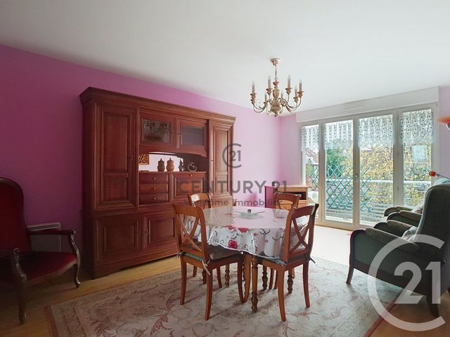 Appartement F4 à vendre - 4 pièces - 77,02 m2 - Crepy En Valois - 60 - PICARDIE