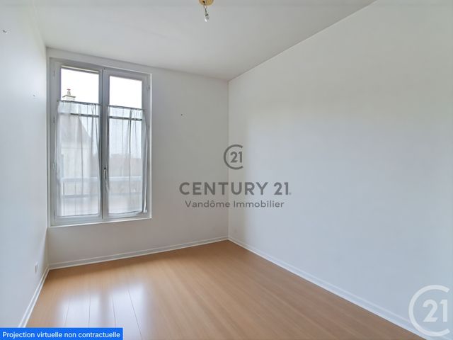 Appartement F4 à vendre - 4 pièces - 77,02 m2 - Crepy En Valois - 60 - PICARDIE