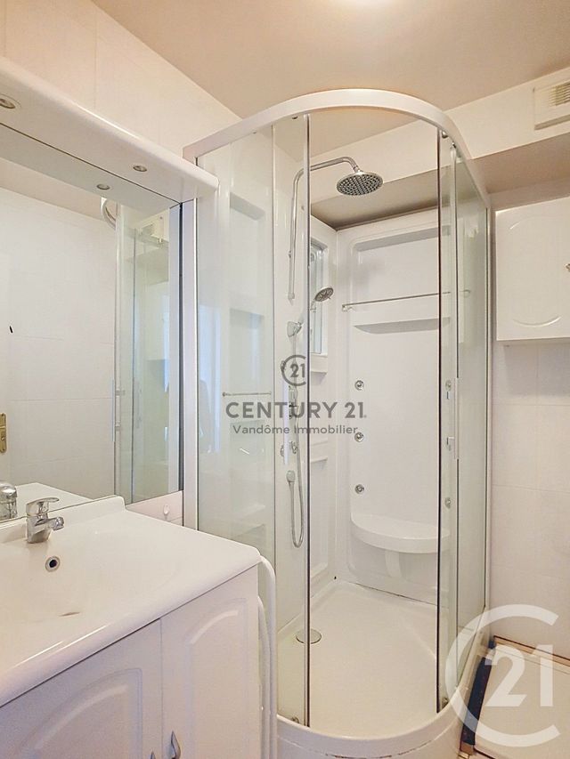 Appartement F4 à vendre - 4 pièces - 77,02 m2 - Crepy En Valois - 60 - PICARDIE