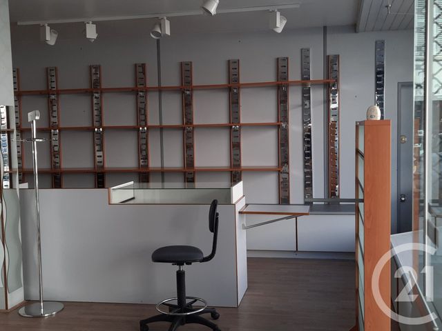 Local commercial à louer - 45.0 m2 - 60 - Oise
