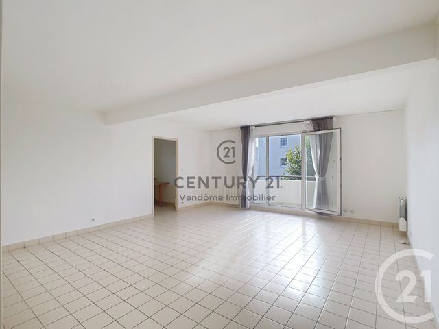 Appartement F3 à louer - 3 pièces - 70 m2 - Crepy En Valois - 60 - PICARDIE