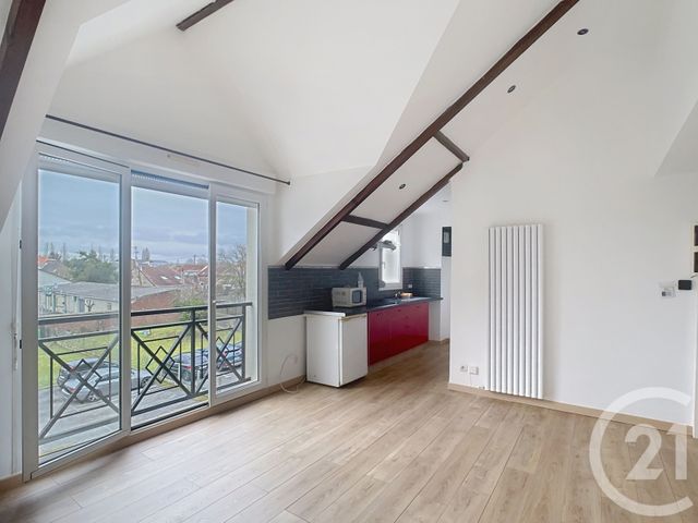 Appartement Studio &agrave; louer - 1 pi&egrave;ce - 27 m2 - Crepy En Valois - 60 - PICARDIE