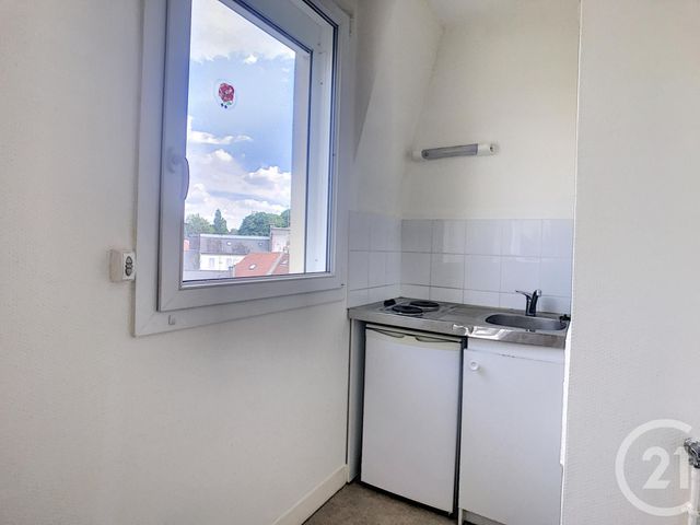Appartement Studio à louer - 1 pièce - 24 m2 - Crepy En Valois - 60 - PICARDIE