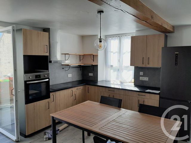 Maison à louer - 6 pièces - 117,18 m2 - Orrouy - 60 - PICARDIE