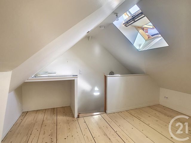 Appartement F2 &agrave; louer - 2 pi&egrave;ces - 38,63 m2 - Crepy En Valois - 60 - PICARDIE