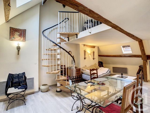 Appartement Duplex &agrave; louer - 2 pi&egrave;ces - 46,70 m2 - La Ferte Milon - 02 - PICARDIE