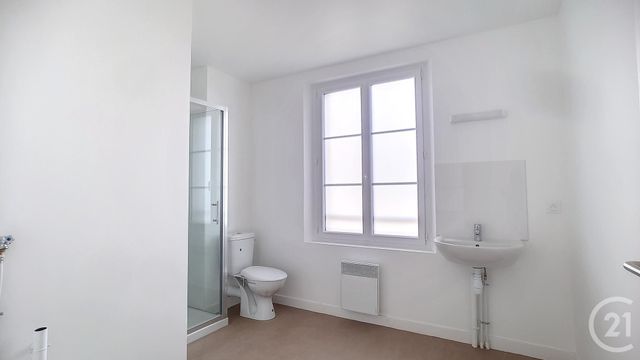 Appartement F3 &agrave; louer - 3 pi&egrave;ces - 65,18 m2 - Vez - 60 - PICARDIE