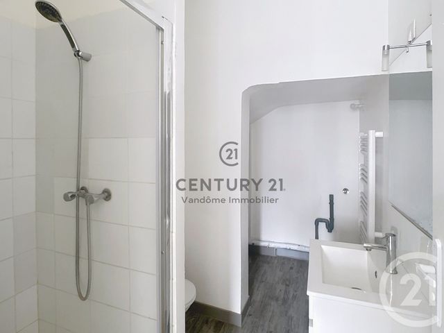 Appartement Studio &agrave; louer - 1 pi&egrave;ce - 27 m2 - Ormoy Villers - 60 - PICARDIE