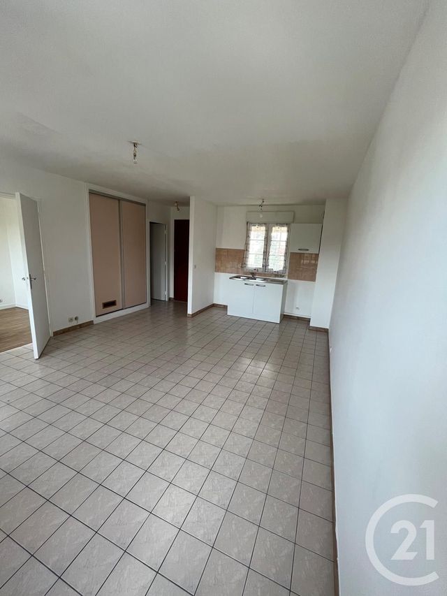 Appartement F2 &agrave; louer - 2 pi&egrave;ces - 37,94 m2 - Crepy En Valois - 60 - PICARDIE