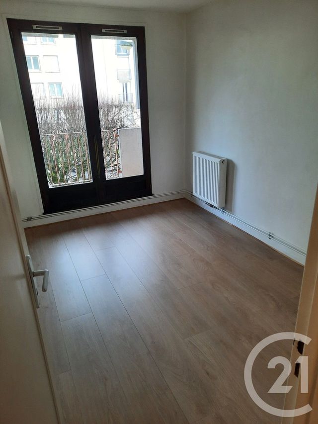 Appartement F4 &agrave; vendre - 4 pi&egrave;ces - 78,63 m2 - Crepy En Valois - 60 - PICARDIE