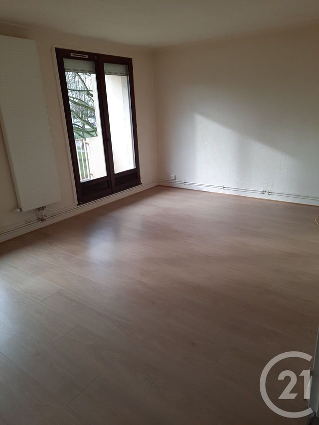 Appartement F4 &agrave; vendre - 4 pi&egrave;ces - 78,63 m2 - Crepy En Valois - 60 - PICARDIE