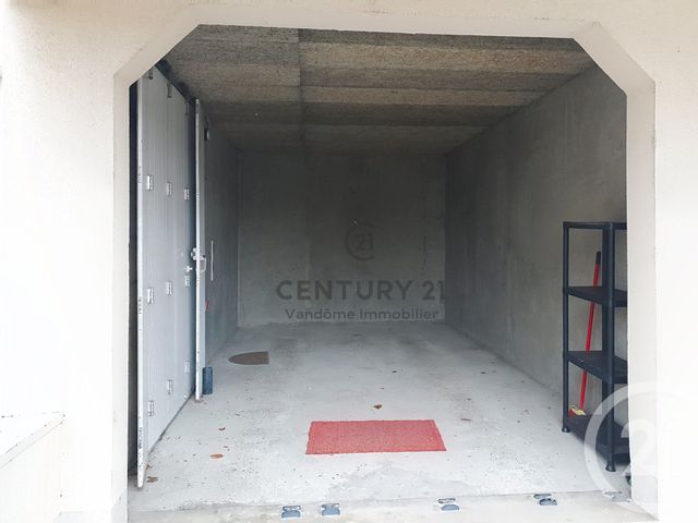 Parking &agrave; vendre - 15,53 m2 - Crepy En Valois - 60 - PICARDIE