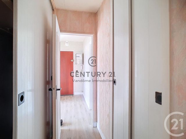 Appartement &agrave; louer - 2 pi&egrave;ces - 55,45 m2 - Crepy En Valois - 60 - PICARDIE