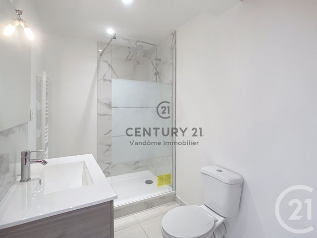 Appartement F2 &agrave; louer - 3 pi&egrave;ces - 44 m2 - Nanteuil Le Haudouin - 60 - PICARDIE