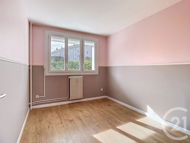 Appartement F3 &agrave; vendre - 3 pi&egrave;ces - 57,13 m2 - Crepy En Valois - 60 - PICARDIE