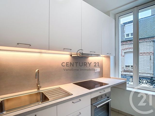 Appartement F3 &agrave; louer - 3 pi&egrave;ces - 70,41 m2 - Crepy En Valois - 60 - PICARDIE