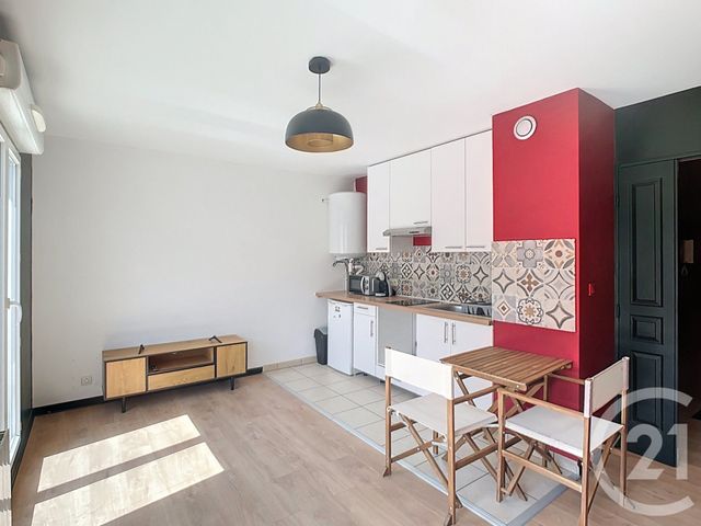 Appartement Studio &agrave; vendre - 1 pi&egrave;ce - 25 m2 - Crepy En Valois - 60 - PICARDIE