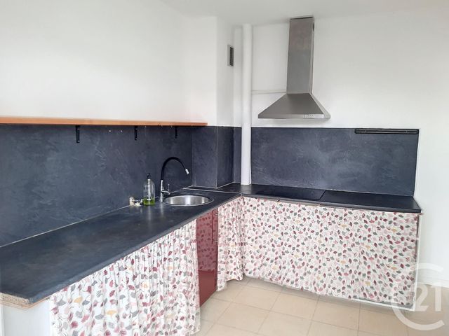 Appartement F2 &agrave; louer - 2 pi&egrave;ces - 45,47 m2 - Crepy En Valois - 60 - PICARDIE