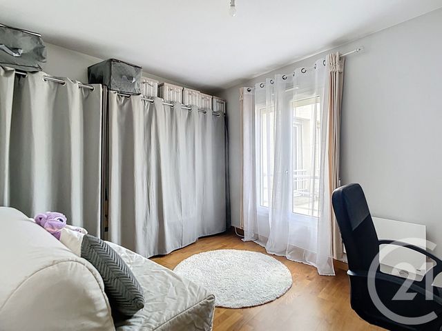 Appartement F4 &agrave; vendre - 4 pi&egrave;ces - 97 m2 - Crepy En Valois - 60 - PICARDIE
