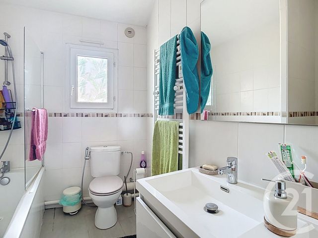 Appartement F4 &agrave; vendre - 4 pi&egrave;ces - 97 m2 - Crepy En Valois - 60 - PICARDIE