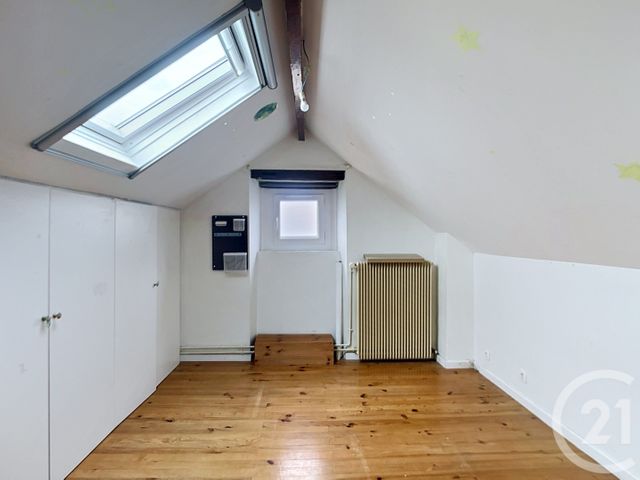 Maison &agrave; louer - 3 pi&egrave;ces - 63,77 m2 - Crepy En Valois - 60 - PICARDIE