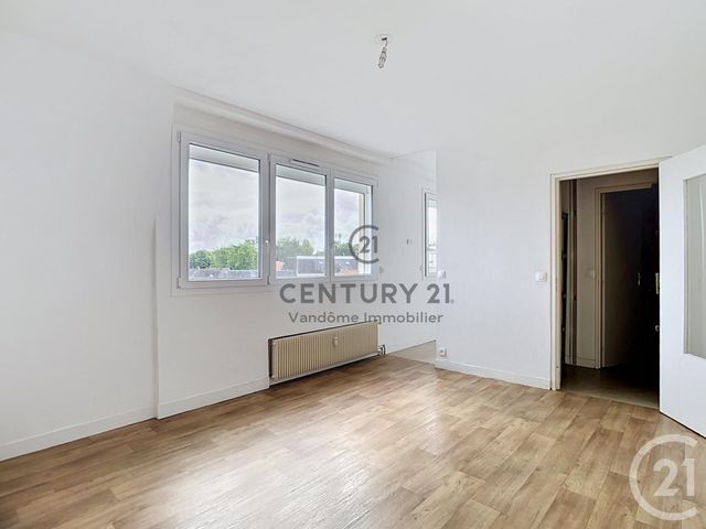 Appartement Studio &agrave; vendre - 1 pi&egrave;ce - 24 m2 - Crepy En Valois - 60 - PICARDIE