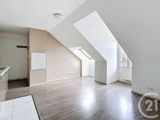 Appartement F2 &agrave; vendre - 2 pi&egrave;ces - 30 m2 - Crepy En Valois - 60 - PICARDIE