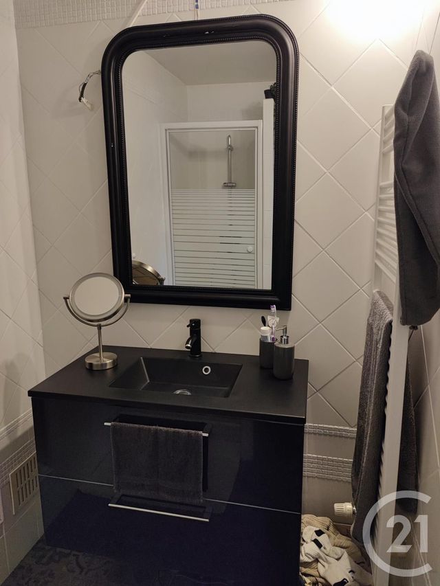 Appartement Studio &agrave; vendre - 1 pi&egrave;ce - 25,63 m2 - Crepy En Valois - 60 - PICARDIE