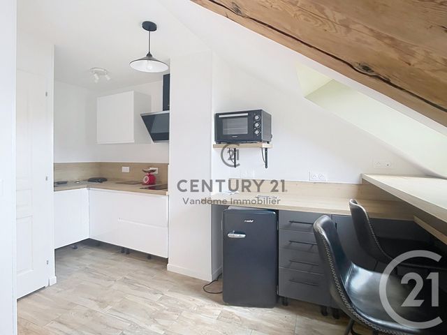 Appartement Studio &agrave; louer - 1 pi&egrave;ce - 21 m2 - Crepy En Valois - 60 - PICARDIE
