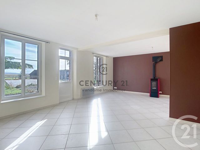 Maison &agrave; louer - 7 pi&egrave;ces - 157,29 m2 - Trumilly - 60 - PICARDIE