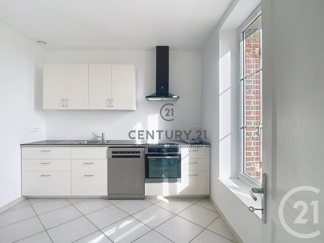Maison &agrave; louer - 7 pi&egrave;ces - 157,29 m2 - Trumilly - 60 - PICARDIE