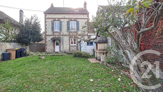 Maison &agrave; louer - 5 pi&egrave;ces - 110 m2 - Crepy En Valois - 60 - PICARDIE