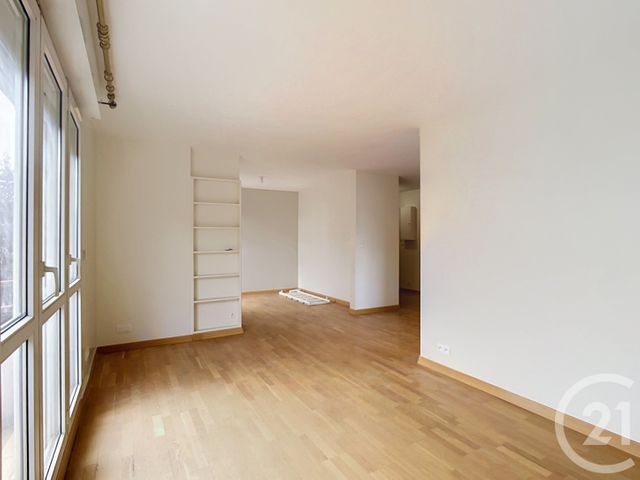 Appartement F5 &agrave; louer - 5 pi&egrave;ces - 91,64 m2 - Crepy En Valois - 60 - PICARDIE