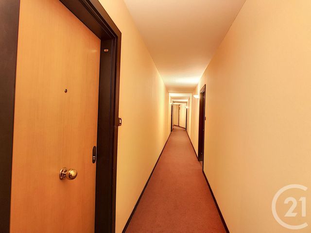 Appartement F3 &agrave; louer - 3 pi&egrave;ces - 52,05 m2 - Crepy En Valois - 60 - PICARDIE