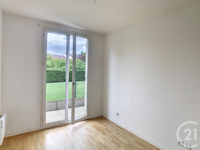 Appartement F3 &agrave; louer - 3 pi&egrave;ces - 52,05 m2 - Crepy En Valois - 60 - PICARDIE