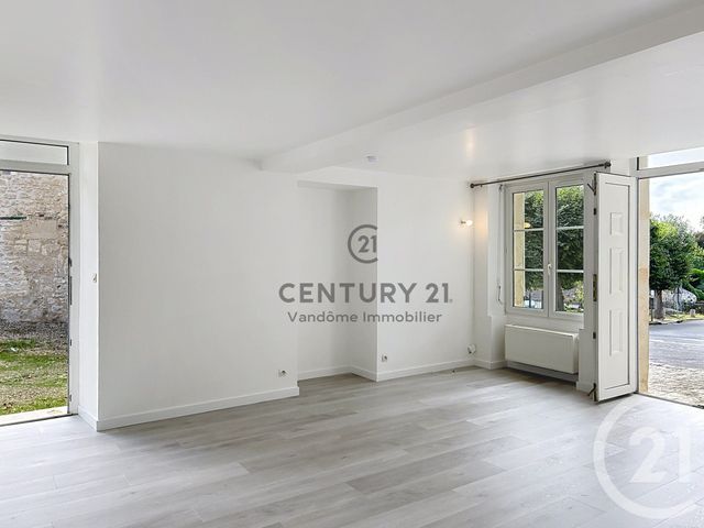 Appartement F4 &agrave; louer - 4 pi&egrave;ces - 97,25 m2 - Morienval - 60 - PICARDIE
