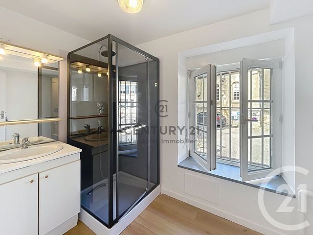 Appartement F4 &agrave; louer - 4 pi&egrave;ces - 97,25 m2 - Morienval - 60 - PICARDIE