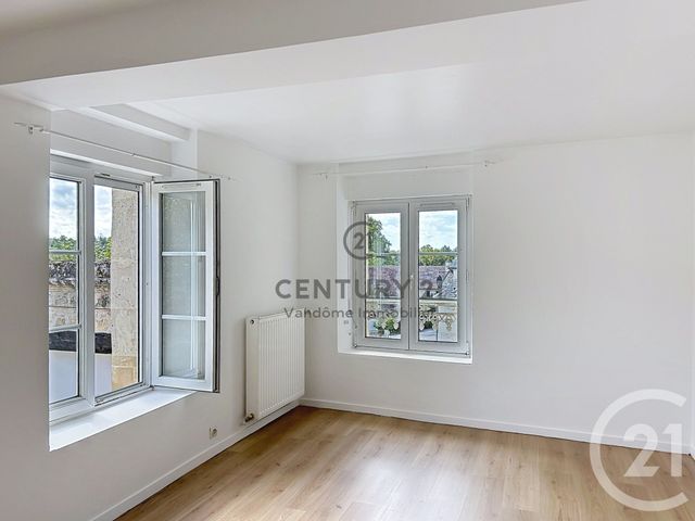 Appartement F4 &agrave; louer - 4 pi&egrave;ces - 97,25 m2 - Morienval - 60 - PICARDIE