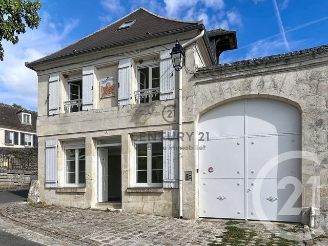 Appartement F4 &agrave; louer - 4 pi&egrave;ces - 97,25 m2 - Morienval - 60 - PICARDIE